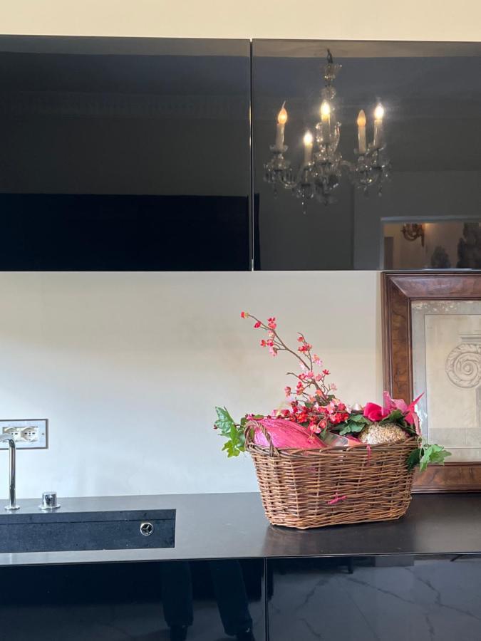 Castiglione 27 Luxury Suite Bolonia Exterior foto